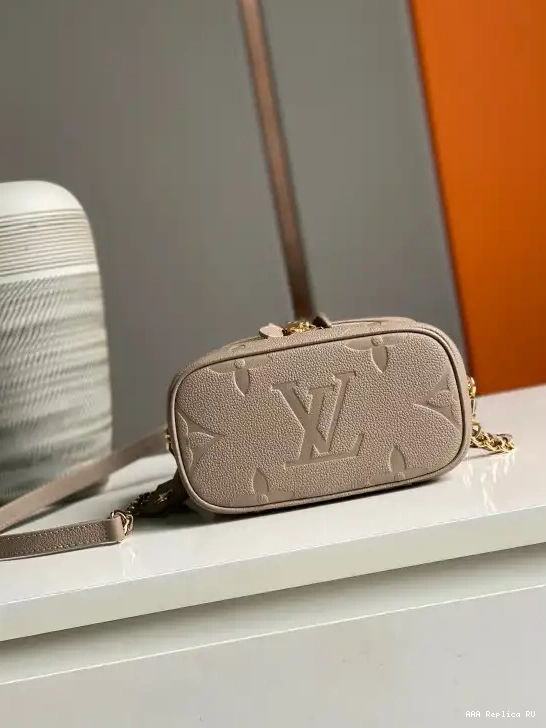 Aaa replica ru LOUIS VUITTON PM VANITY 0607